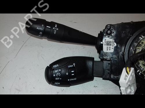 Steering column stalk PEUGEOT 308 II (LB_, LP_, LW_, LH_, L3_) 1.2 THP 110 | BP29224164I23
