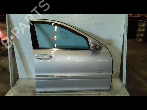 Used Right front door MERCEDES-BENZ C-CLASS (W203) C 220 CDI (203.008) (150 hp) 29224999