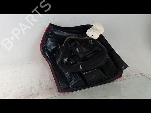 Used Right taillight TOYOTA COROLLA (_E12_) 2.0 D-4D (CDE120R, CDE120L_) (116 hp) 8968296