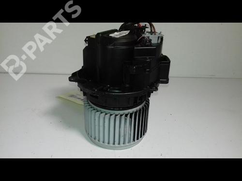 Heater blower motor RENAULT CLIO V (B7_) 1.3 TCe 130 (B7MF) | BP11566330M62 