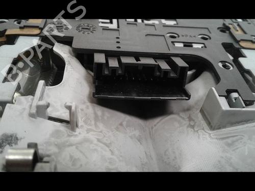 interior-roof-light-audi-a3-8l1-19-tdi-8l49471111eu-1996-1997-1998-1999-2000-2001-2002-2003-2004-2005-2006-8972969 main image