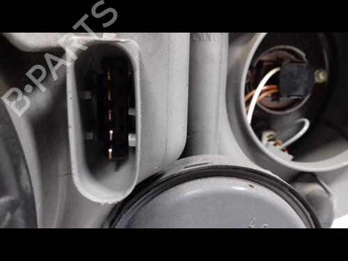 Used Left headlight MERCEDES-BENZ CLK (C209) CLK 320 (209.365) (218 hp) 10332721