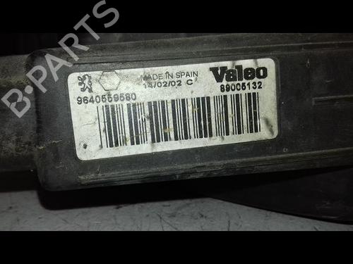 Faro izquierdo PEUGEOT 206 Hatchback (2A/C) 1.4 i | BP29226296C28 