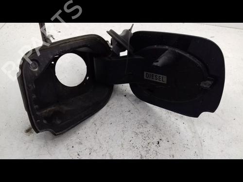 Used Fuel flap RENAULT CLIO III (BR0/1, CR0/1) 1.5 dCi (BR0H, CR0H, CR1S, BR1S) (106 hp) 9304314