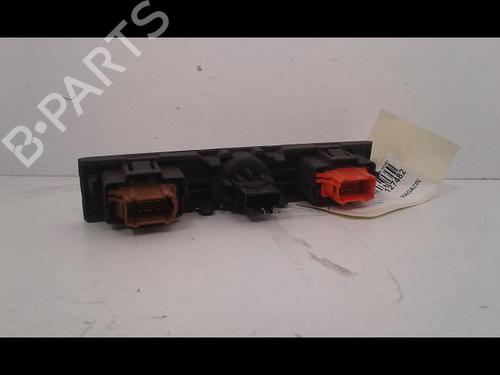 Used Warning switch Warning switch RENAULT CLIO II (BB_, CB_) 1.2 16V (BB05, BB0W, BB11, BB27, BB2T, BB2U, BB2V, CB05,... (75 hp) 8971726 8971726