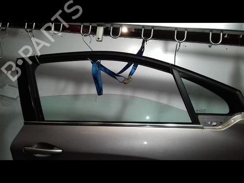Right front door PEUGEOT 208 I (CA_, CC_) 1.2 VTI 82 | BP22997502C3