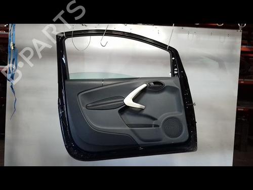 Used Left front door FORD KA (RU8) 1.2 (69 hp) 19123620