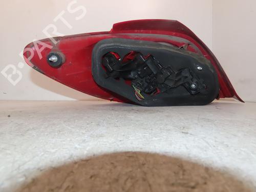 Used Right taillight Right taillight PEUGEOT 307 (3A/C) 1.6 16V (109 hp) 33997636 33997636