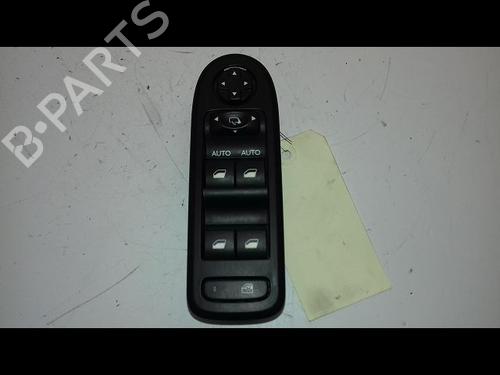 Used Left front window switch CITROËN C3 II (SC_) 1.2 VTi 82 (82 hp) 19337816