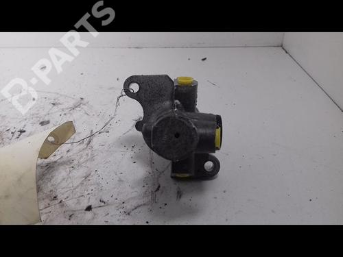 Brake master cylinder BMW 5 (E39) 525 d | BP10683975M77