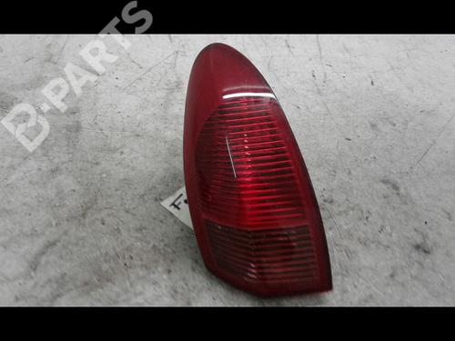 Used Right taillight ALFA ROMEO 147 (937_) 1.6 16V T.SPARK ECO (937.AXA1A, 937.BXA1A) (105 hp) 8966319