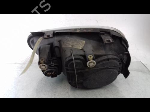 Used Right headlight VW GOLF IV (1J1) 1.6 16V (105 hp) 8962136