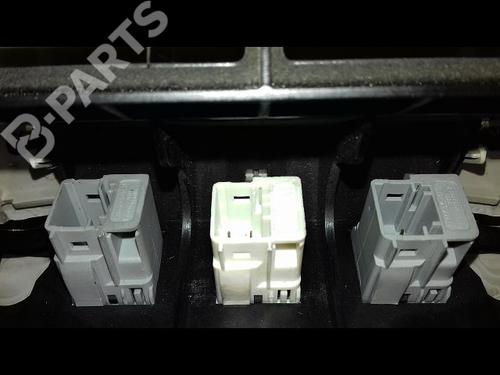 Interior roof light PEUGEOT 807 (EB_) 2.2 HDi | BP11241652I8 