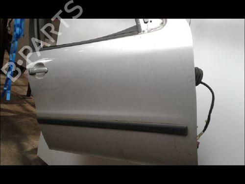 Used Right front door SEAT LEON (1M1) 1.9 TDI (110 hp) 8972725