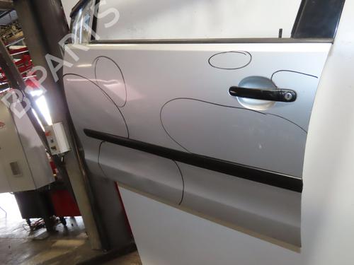 Used Left front door VW POLO IV (9N_, 9A_) 1.2 (54 hp) 17557787