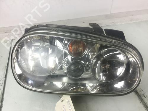 Used Right headlight VW GOLF IV (1J1) 1.4 16V (75 hp) 8968880