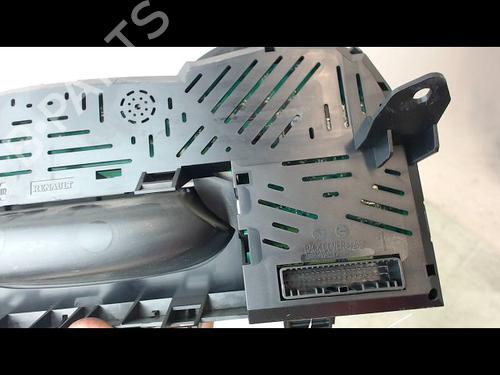 Used Instrument cluster RENAULT TWINGO II (CN0_) 1.2 (CN0D) (58 hp) 8970550