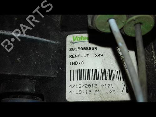 Right front fog light RENAULT TWINGO II (CN0_) 1.5 dCi 90 | BP29226123C31