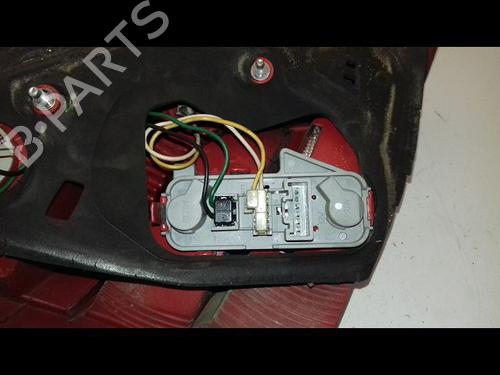 Used Right taillight Right taillight TOYOTA YARIS (_P9_) 1.4 D-4D (NLP90_, NLP90R) (90 hp) 21088361 21088361