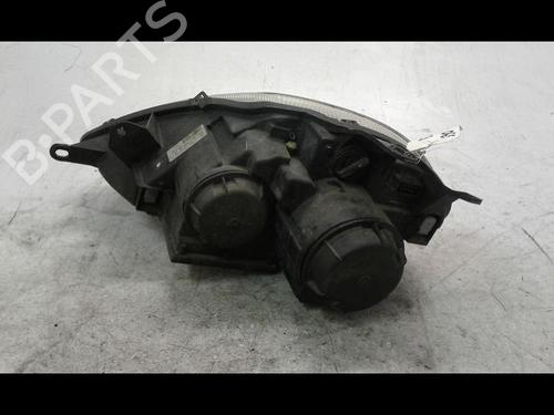 Phare droit CITROËN C8 (EA_, EB_) 2.0 HDi 135 (136 hp) 8966484