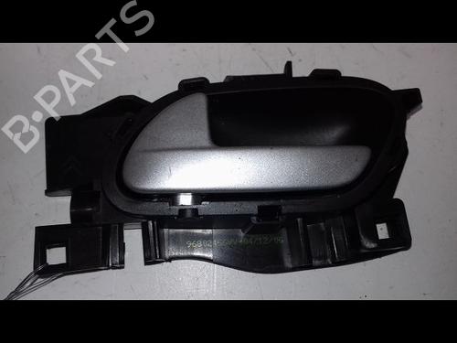 Used Front left interior door handle Front left interior door handle PEUGEOT 207 (WA_, WC_) 1.4 (73 hp) 11628529 11628529