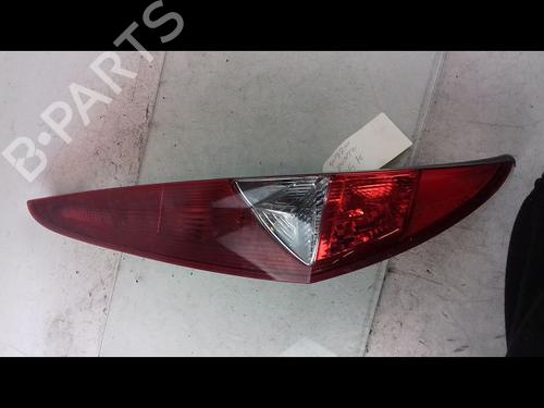 Used Left taillight Left taillight FIAT PUNTO (188_) 1.2 60 (188.030, .050, .130, .150, .230, .250) (60 hp) 15744488 15744488