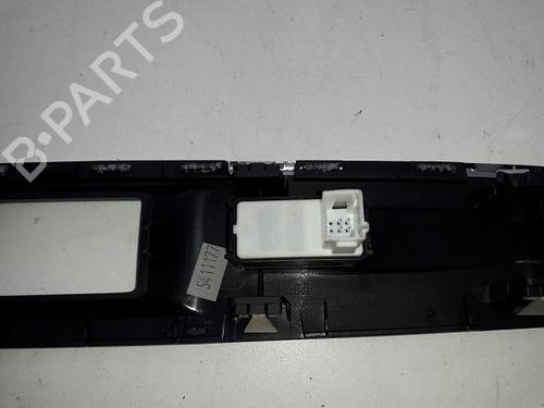 Used Switch PEUGEOT 5008 II (MC_, MJ_, MR_, M4_) 1.2 THP (MRHNYH, MRHNYW, MRHNSJ, MRHNSU, MRHNSM) (131 hp) 8969109