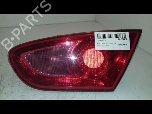 Used Right tailgate light SEAT LEON (1P1) 2.0 TDI 16V (140 hp) 22811637