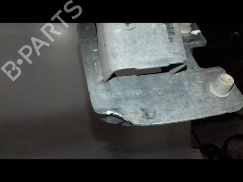 Used Front bumper reinforcement Front bumper reinforcement CITROËN DS3 (SA_) 1.6 VTi 120 (120 hp) 34049294 34049294
