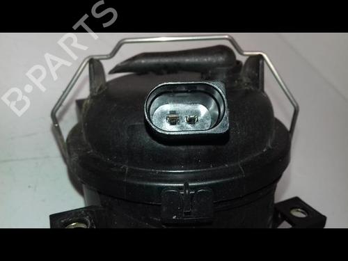 Used Left front fog light VW POLO IV (9N_, 9A_) 1.2 12V (64 hp) 15657605