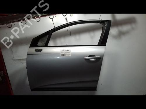Używane Drzwi przednie lewe RENAULT CLIO V (B7_) 1.0 TCe 90 (B7MT) (91 hp) 29225050