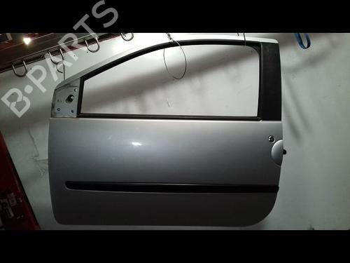 Used Left front door RENAULT TWINGO II (CN0_) 1.2 16V (CN0K, CN0V, CN0A) (76 hp) 29225088