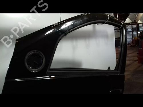 Used Left front door DACIA SANDERO 1.4 MPI LPG (72 hp) 15378401