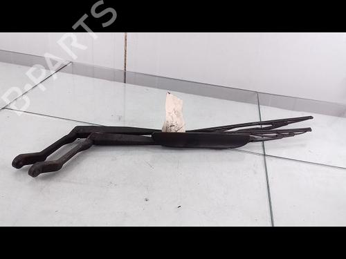 Used Front windshield wiper arm HONDA CR-V I (RD) 2.0 16V 4WD (RD1, RD3) (147 hp) 14888408