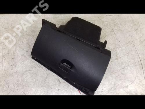 Used Glove box RENAULT MEGANE III Hatchback (BZ0/1_, B3_) 1.2 TCe (BZ2B, BZ11) (116 hp) 8968881