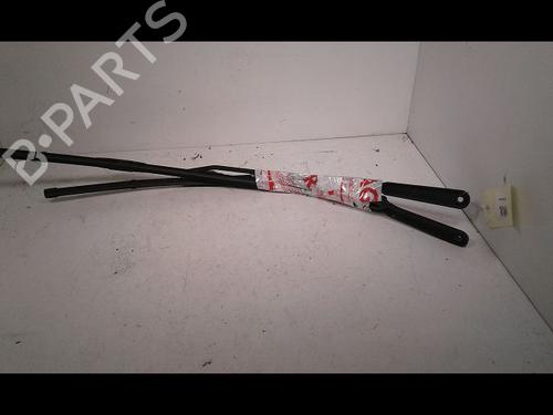 Used Front windshield wiper arm CITROËN BERLINGO / BERLINGO FIRST Box Body/MPV (M_) 1.6 HDI 75 (MB9HW) (75 hp) 14888506