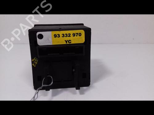 Used Warning switch OPEL MERIVA A MPV (X03) 1.7 CDTI (E75) (100 hp) 10536921