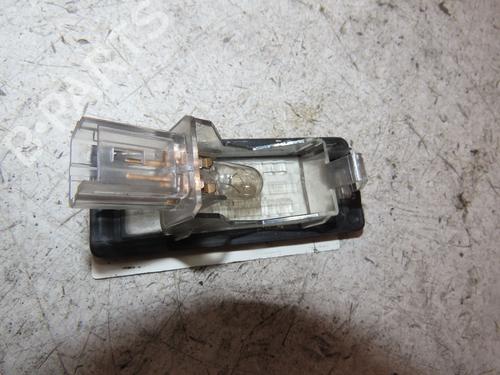 licence-plate-light-renault-modus-grand-modus-fjp0_-2004-33008624 main image