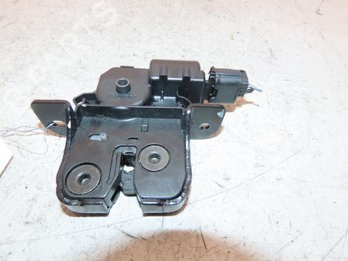 Used Tailgate lock Tailgate lock RENAULT SCÉNIC III (JZ0/1_) 1.9 dCi (JZ0J, JZ1J, JZ1K, JZ1S) (131 hp) 33058668 33058668