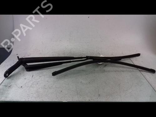 Used Front windshield wiper arm CITROËN DS3 (SA_) 1.6 HDi 110 (112 hp) 14888414