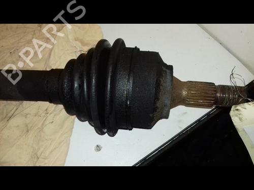 Right front driveshaft TOYOTA YARIS (_P13_) 1.5 Hybrid (NHP130_) | BP29216318M39