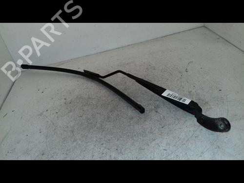 Used Front windshield wiper arm Front windshield wiper arm RENAULT CLIO IV (BH_) 0.9 TCe 90 (BHNF, BHMA, BHMH, BHJK, BHJR) (90 hp) 33970600 33970600