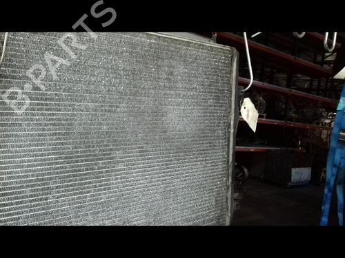 Used Water radiator AUDI A3 (8P1) 2.0 TDI 16V (140 hp) 15799158