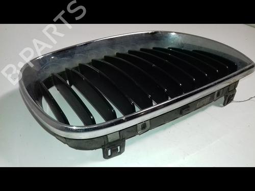 Used Grille BMW 1 (E87) 116 i (115 hp) 11177845