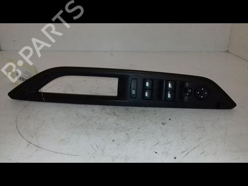 Left front window switch PEUGEOT 3008 II SUV (MC_, MR_, MJ_, M4_) 1.2 THP/ PureTech 130 (MRHNSM, MRHNSU, MRHNSJ, MRHNYW,... | BP29216702I27 