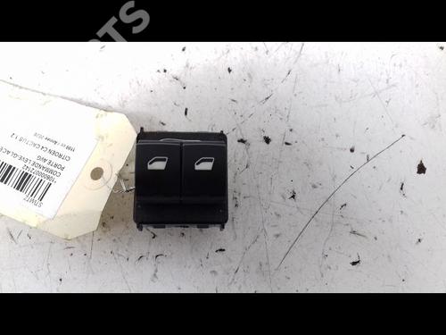 Used Left front window switch CITROËN C4 CACTUS 1.2 THP 110 (110 hp) 9828349
