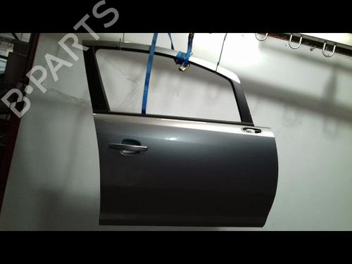Used Right front door OPEL CORSA D (S07) 1.3 CDTI (L08, L68) (75 hp) 31347783