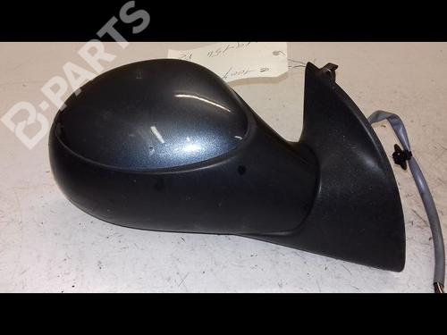 Right mirror PEUGEOT 1007 (KM_) 1.4 16V (88 hp) 8964828