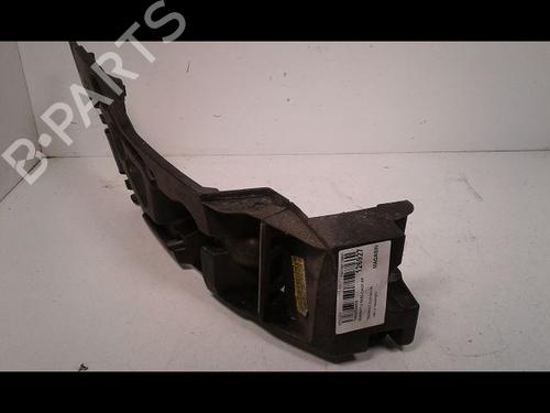 Used Rear bumper bracket Rear bumper bracket 14888006 14888006