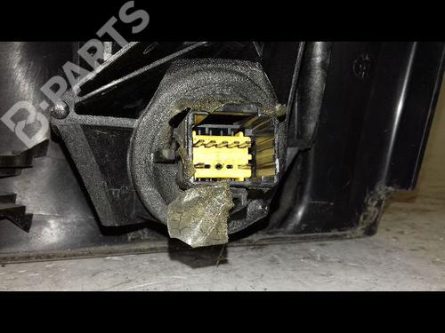 Right mirror RENAULT MEGANE II Saloon (LM0/1_) 1.5 dCi (LM02, LM13, LM2A) | BP8964058C27 